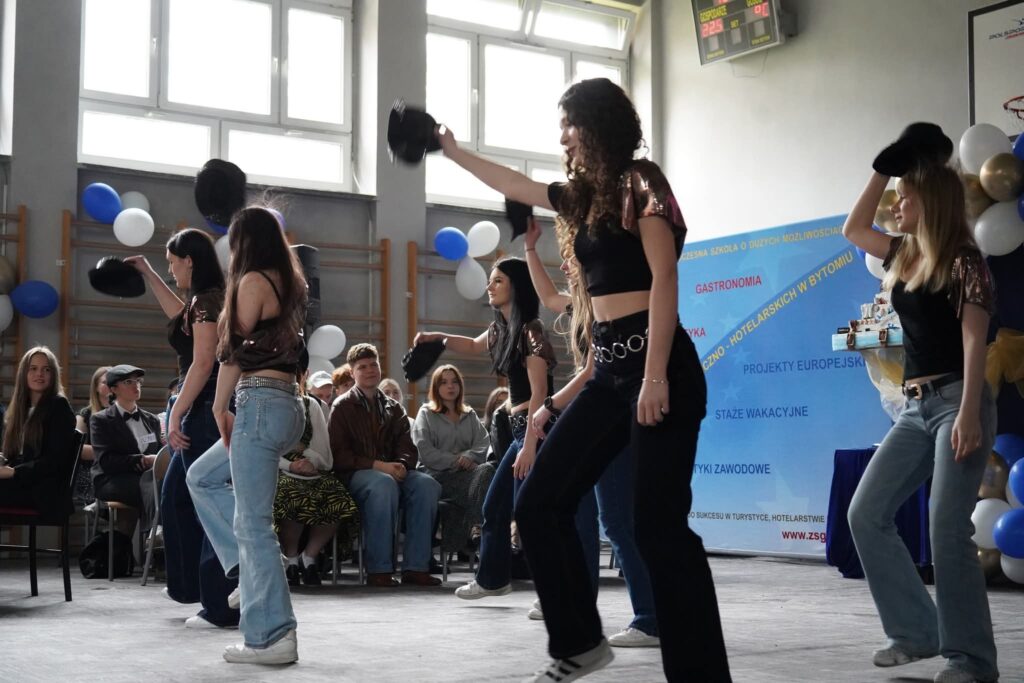 21009-1024x683 80 lat tradycji i pasji. Jubileusz ZSGH w Bytomiu